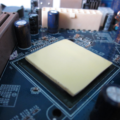 導(dǎo)熱硅膠墊片 導(dǎo)熱硅膠墊片