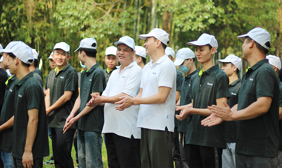 盛元導(dǎo)熱材料團(tuán)建.jpg 盛元導(dǎo)熱材料團(tuán)建.jpg